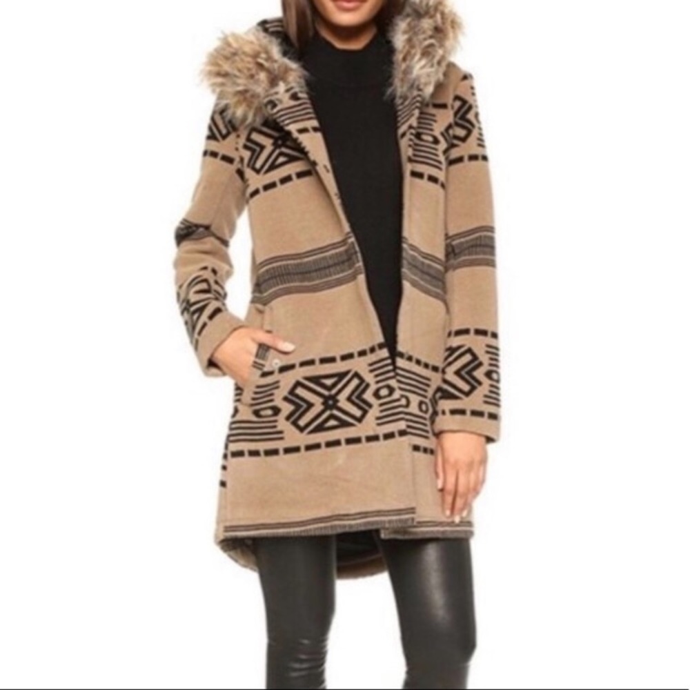 BB Dakota Brenden Boho Coat Parka Size Small